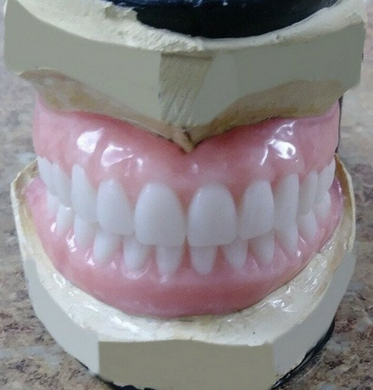 Full Mouth Set Upper And Lower acrylic resin teeth shade B1 Size