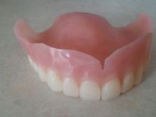 Load image into Gallery viewer, Full Upper Pink Denture False Teeth