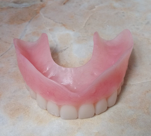 Full Upper U-Shape Denture